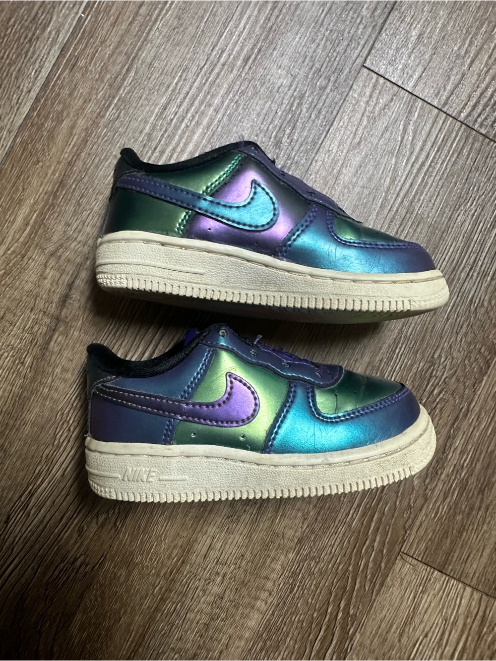 Nike Air Force 1 Toddler 7 Shoes Purple and Green with Metallic Accents